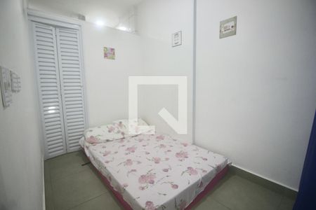Quarto Suíte de apartamento para alugar com 2 quartos, 70m² em Centro, Guarujá