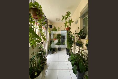 Casa à venda com 93m², 3 quartos e sem vaga Casa à venda com 93m², 3 quartos e sem vagaVaranda