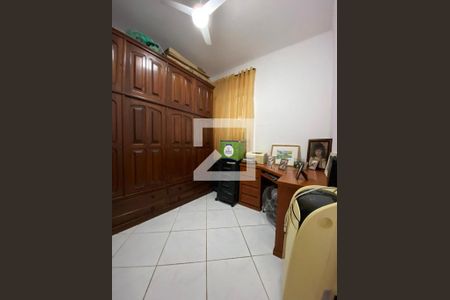 Casa à venda com 93m², 3 quartos e sem vaga Casa à venda com 93m², 3 quartos e sem vagaQuarto 3