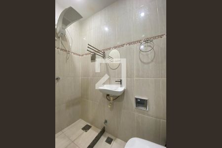 Casa à venda com 93m², 3 quartos e sem vaga Casa à venda com 93m², 3 quartos e sem vagaBanheiro da Suíte