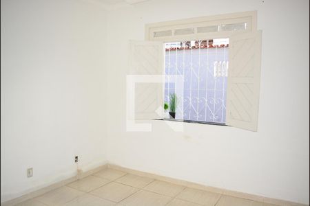 Quarto 1 de casa para alugar com 2 quartos, 80m² em Itapuã, Salvador