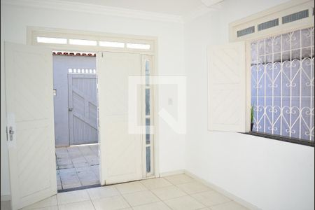Sala de casa para alugar com 2 quartos, 80m² em Itapuã, Salvador
