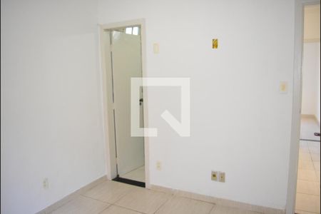 Quarto 2 com banheiro de casa para alugar com 2 quartos, 80m² em Itapuã, Salvador