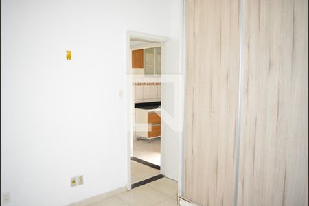 Quarto 2 com banheiro de casa para alugar com 2 quartos, 80m² em Itapuã, Salvador