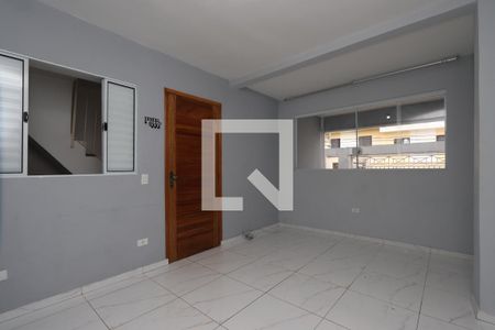 Sala de casa para alugar com 3 quartos, 75m² em Vila Independencia, São Paulo