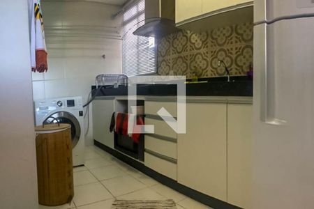 Cozinha e Área de Serviço de apartamento à venda com 2 quartos, 43m² em São Gabriel, Belo Horizonte