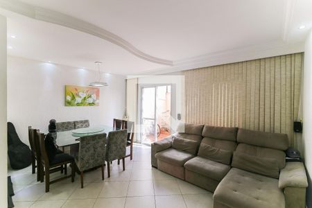 Sala de casa de condomínio para alugar com 3 quartos, 110m² em Campo Limpo, São Paulo