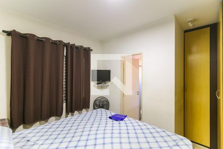 Quarto 1 de casa de condomínio para alugar com 3 quartos, 110m² em Campo Limpo, São Paulo