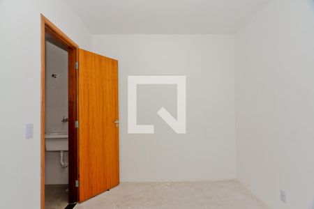 Quarto 1 de apartamento à venda com 2 quartos, 44m² em Vila Romero, São Paulo