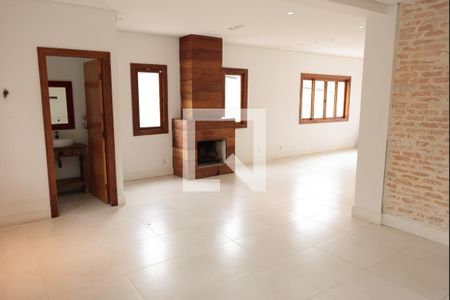 Sala de casa para alugar com 6 quartos, 360m² em Indianópolis, São Paulo