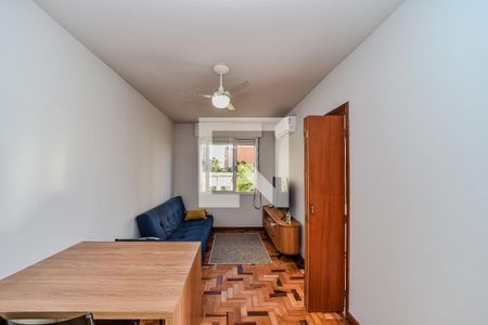 Sala de apartamento para alugar com 1 quarto, 39m² em Vila Ipiranga, Porto Alegre