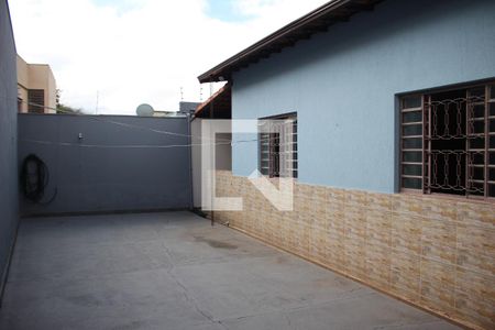 Casa para alugar com 144m², 3 quartos e 3 vagasQuintal