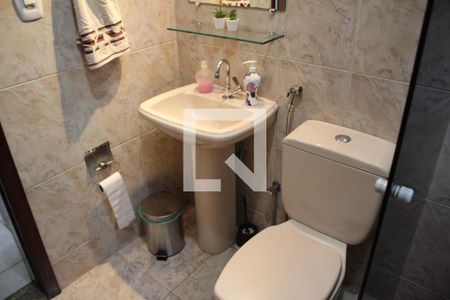 Casa para alugar com 144m², 3 quartos e 3 vagasBanheiro