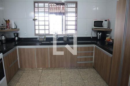Casa para alugar com 144m², 3 quartos e 3 vagasCozinha