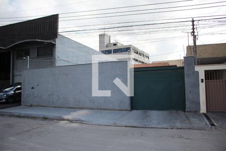 Casa para alugar com 144m², 3 quartos e 3 vagasFachada
