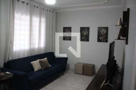Sala de casa para alugar com 3 quartos, 144m² em Flamengo, Contagem
