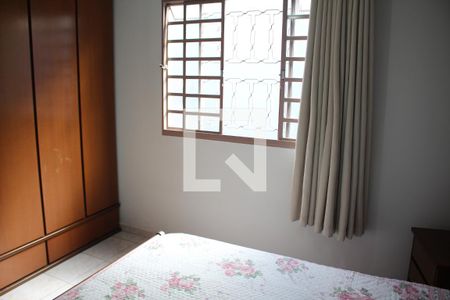 Quarto 1 de casa para alugar com 3 quartos, 144m² em Flamengo, Contagem