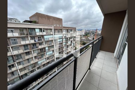 Apartamento para alugar com 28m², 1 quarto e sem vagaVaranda