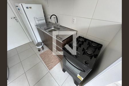 Sala/Cozinha de apartamento para alugar com 1 quarto, 28m² em Vila Romana, São Paulo