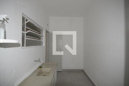 Cozinha de kitnet/studio para alugar com 1 quarto, 45m² em Liberdade, São Paulo