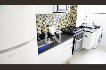 Cozinha de apartamento à venda com 2 quartos, 51m² em Recreio dos Bandeirantes, Rio de Janeiro