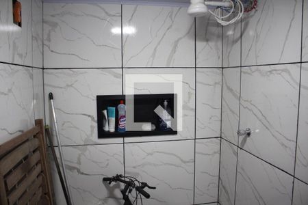 Casa à venda com 320m², 3 quartos e 2 vagasBanheiro 2