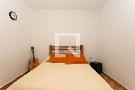 Quarto 1 de casa para alugar com 3 quartos, 80m² em Jardim Ataliba Leonel, São Paulo