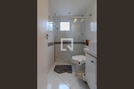 Apartamento à venda com 57m², 2 quartos e 1 vaga Apartamento à venda com 57m², 2 quartos e 1 vagaBanheiro