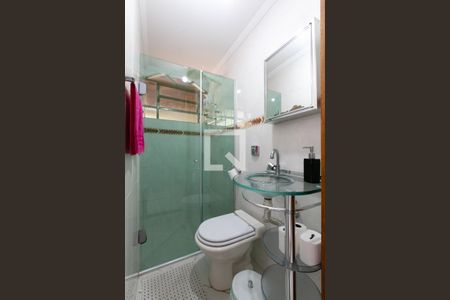 Casa à venda com 269m², 4 quartos e 5 vagas Casa à venda com 269m², 4 quartos e 5 vagasBanheiro / Edícula