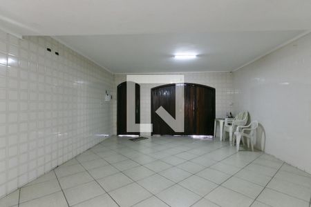 Casa à venda com 269m², 4 quartos e 5 vagas Casa à venda com 269m², 4 quartos e 5 vagasSalão