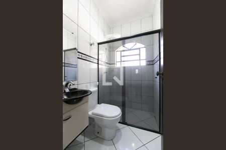 Casa à venda com 269m², 4 quartos e 5 vagas Casa à venda com 269m², 4 quartos e 5 vagasBanheiro Social