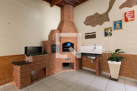 Casa à venda com 269m², 4 quartos e 5 vagas Casa à venda com 269m², 4 quartos e 5 vagas Churrasqueira