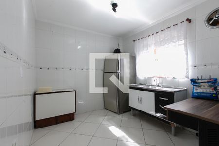 Casa à venda com 269m², 4 quartos e 5 vagas Casa à venda com 269m², 4 quartos e 5 vagasCozinha / Edícula