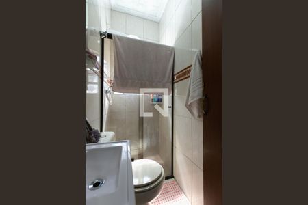 Casa à venda com 269m², 4 quartos e 5 vagas Casa à venda com 269m², 4 quartos e 5 vagasBanheiro da Suíte 2