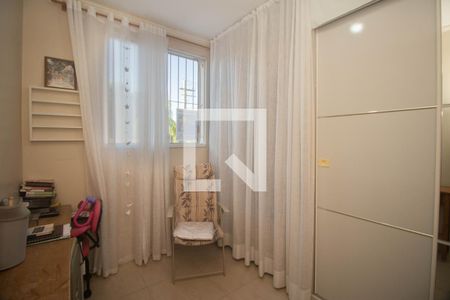 Quarto 2 de apartamento à venda com 2 quartos, 42m² em São Sebastião, Porto Alegre