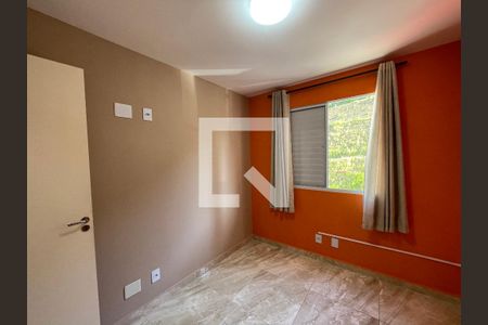 Quarto 1  de apartamento para alugar com 2 quartos, 46m² em Vila Ieiri, Várzea Paulista