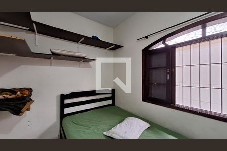 Quarto 1 de casa para alugar com 3 quartos, 75m² em Vilamar, Praia Grande