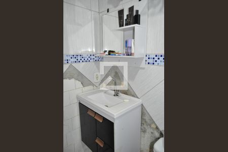 Banheiro de apartamento para alugar com 1 quarto, 70m² em Cachambi, Rio de Janeiro