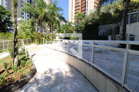 Apartamento à venda com 160m², 3 quartos e 3 vagasÁrea comum - Piscina