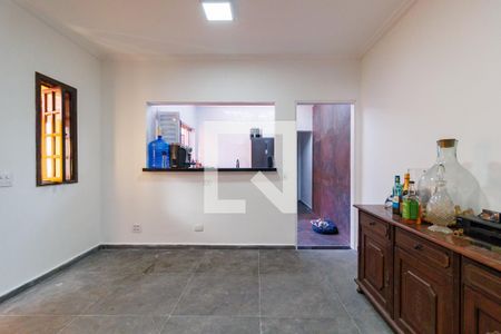 Sala de casa para alugar com 2 quartos, 126m² em Jardim da Gloria, Taboão da Serra
