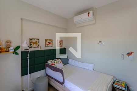 Quarto de apartamento para alugar com 2 quartos, 73m² em Savassi, Belo Horizonte