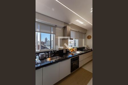 Apartamento para alugar com 73m², 2 quartos e 2 vagasCozinha 