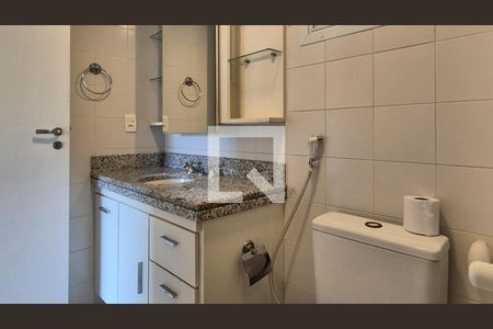 Apartamento à venda com 97m², 2 quartos e 2 vagasBanheiro