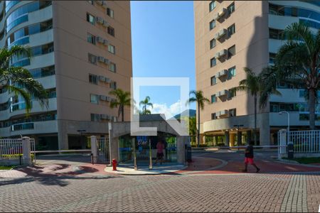 Apartamento à venda com 97m², 2 quartos e 2 vagasFachada 