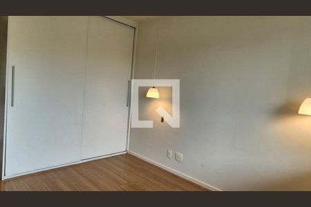 Apartamento à venda com 97m², 2 quartos e 2 vagasQuarto