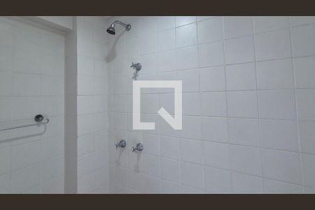 Apartamento à venda com 97m², 2 quartos e 2 vagasBanheiro de serviço