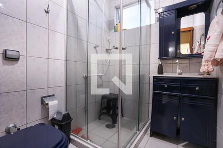 Casa à venda com 320m², 5 quartos e 6 vagasBanheiro