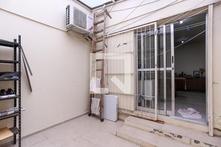 Casa à venda com 320m², 5 quartos e 6 vagasÁrea comum