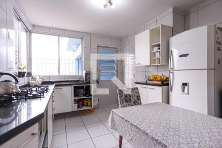 Casa à venda com 320m², 5 quartos e 6 vagasCozinha