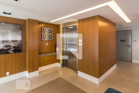 Apartamento à venda com 154m², 2 quartos e 2 vagasHall